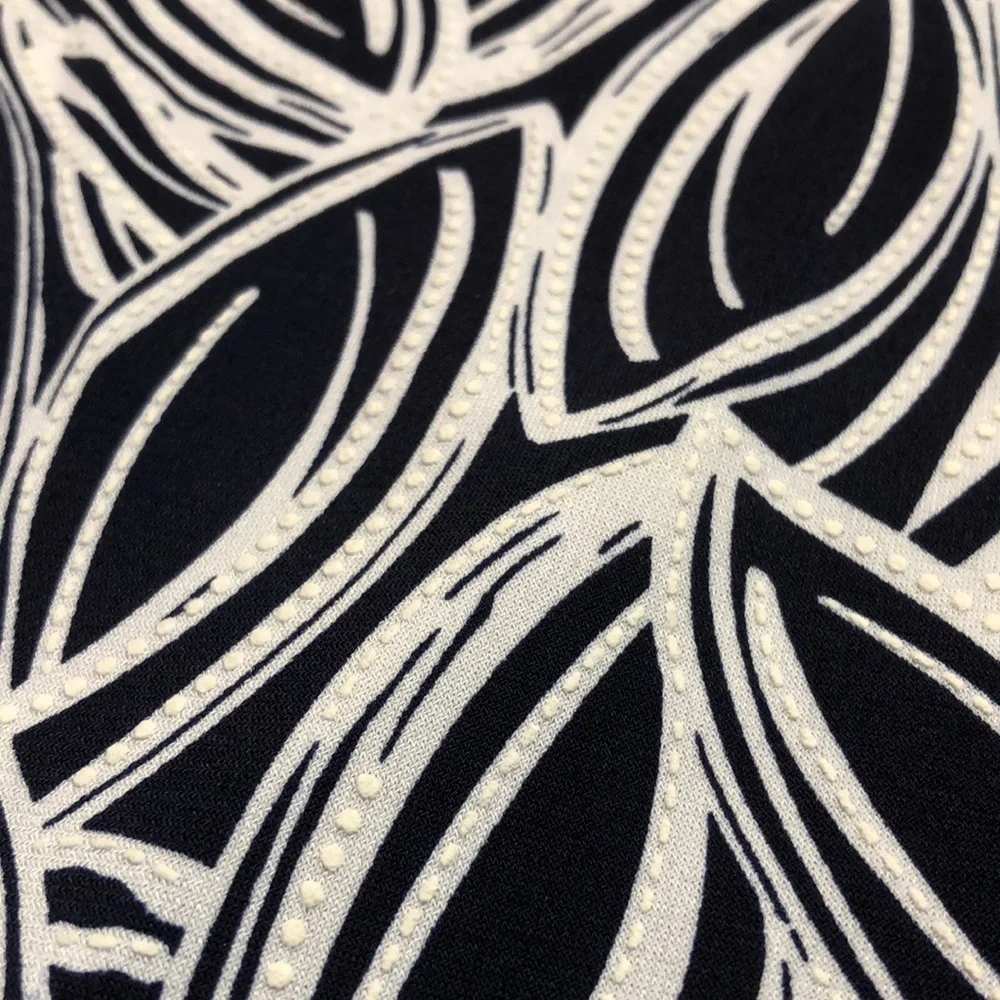 NWT PERCEPTIONS NEW YORK SIZE 12 NAVY BLUE & WHITE TEXTURED LEAF PATTERN